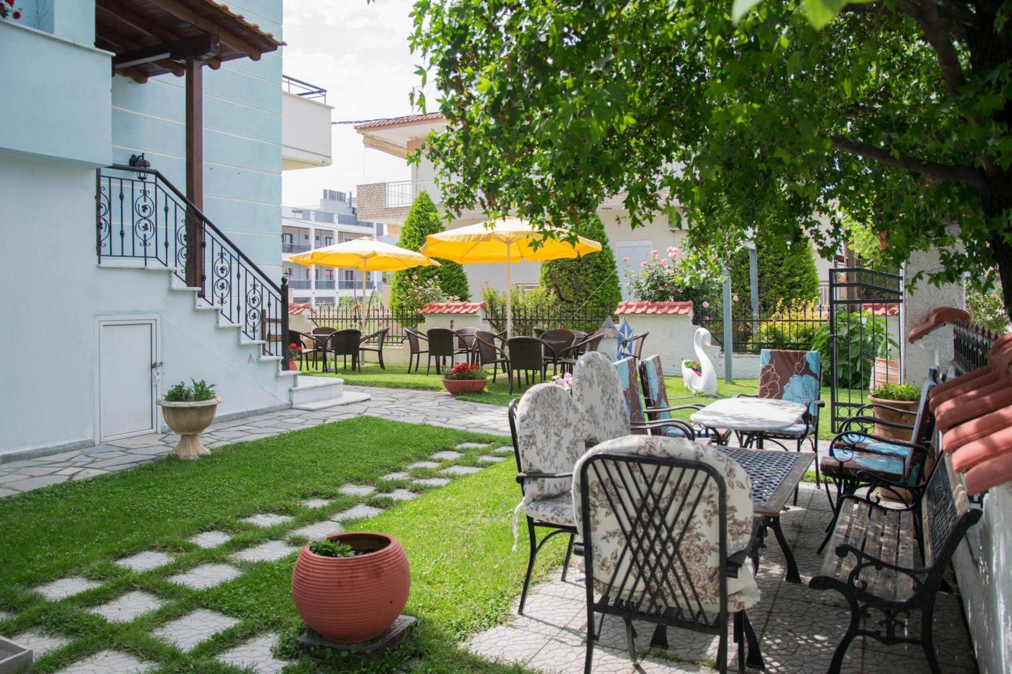 Athanasia Inn Vrasná Exterior foto